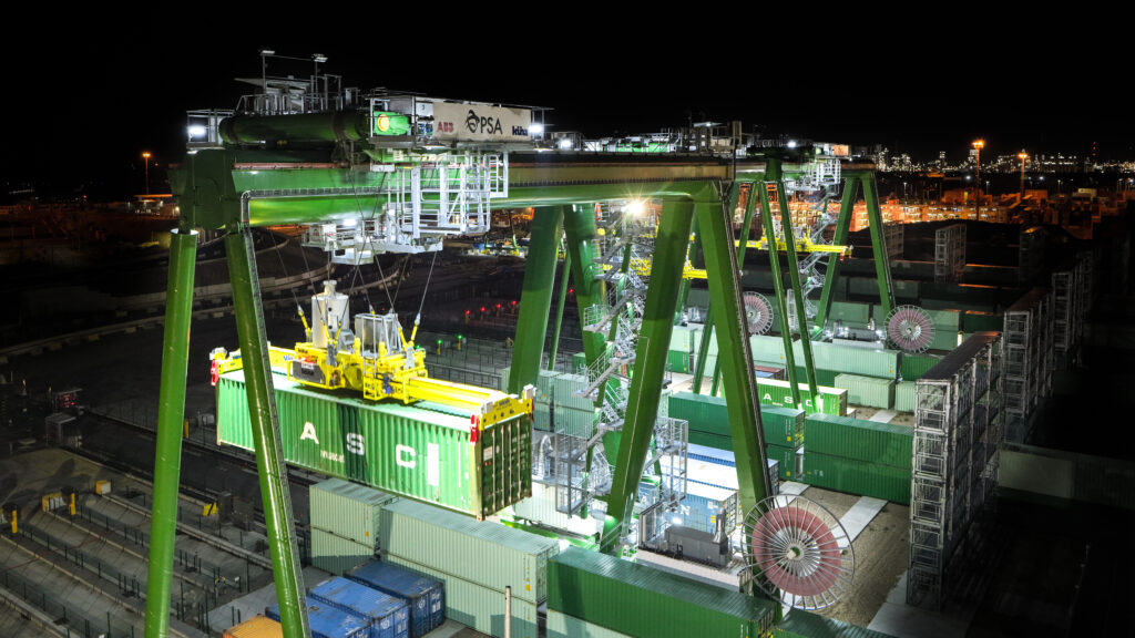 Künz and ABB to deliver nine rail mounted stacking cranes for TraPac terminal expansion in Los Angeles